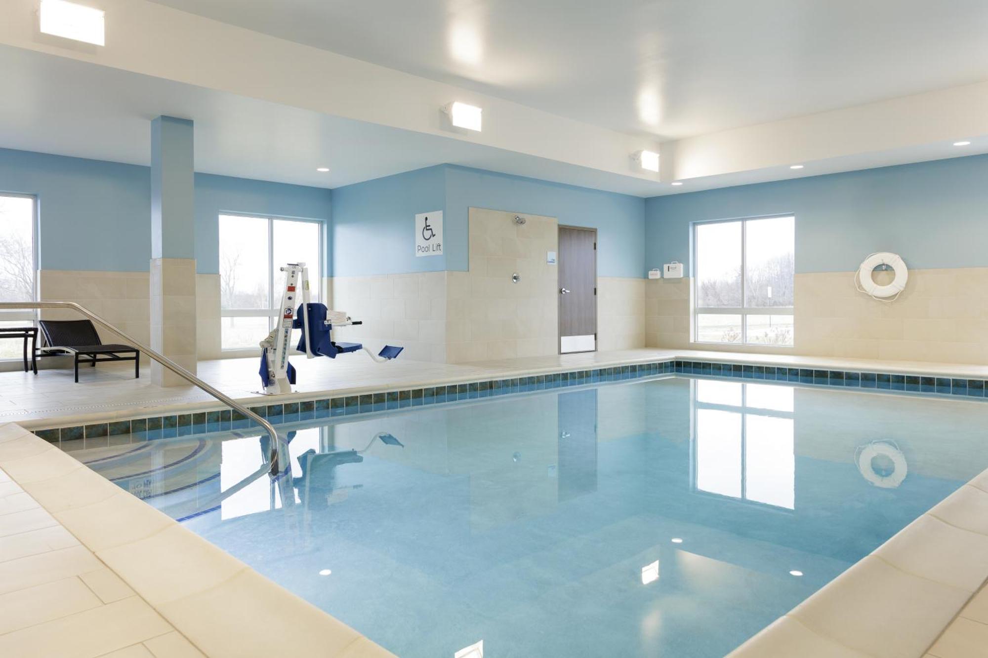 Holiday Inn Express - South Haven By Ihg Kültér fotó